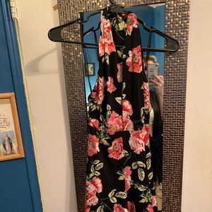 Backless halter top floral romper NWT